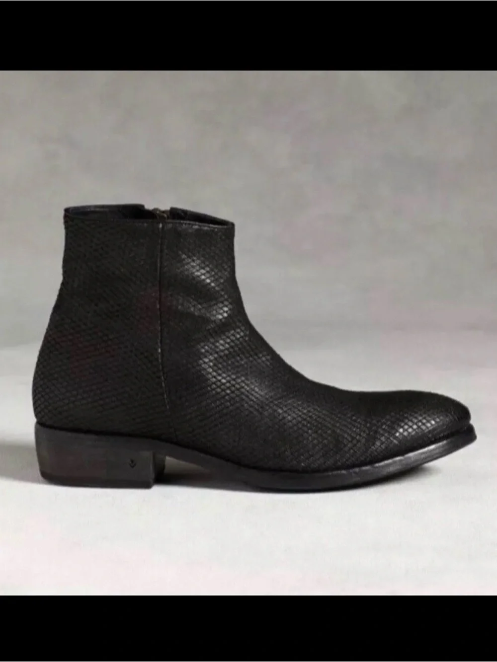 John Varvatos collection Keith Center Seam Zip Boot snake embossed Size 9 EU 42